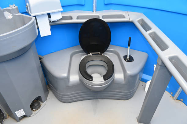 Portable Toilet Options We Offer in Three Lakes, WA